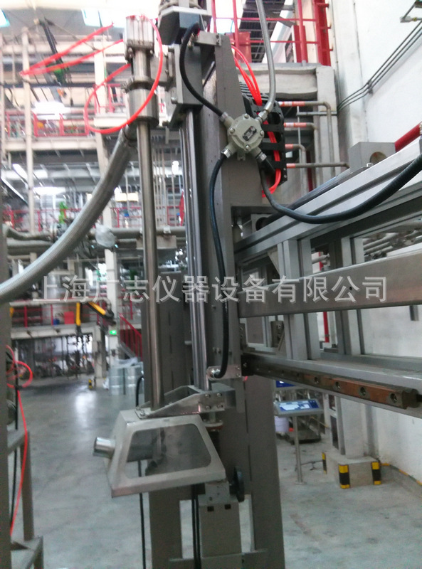 液體灌裝機,稱(chēng)重灌裝機,定量灌裝機 undefined