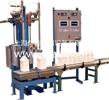 全自動(dòng)礦物基礎油灌裝機（化工灌裝設備）