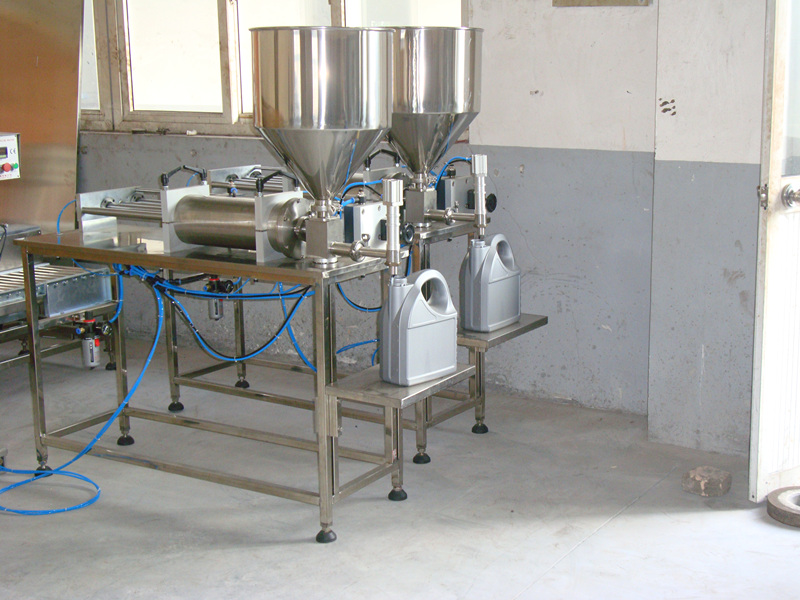液體灌裝機,干粉砂漿包裝機,全自動(dòng)灌裝設備,噸袋包裝機 液體灌裝機,干粉砂漿包裝機,全自動(dòng)灌裝設備,噸袋包裝機