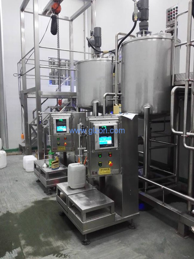 干粉砂漿包裝機,噸袋包裝機,液體灌裝機,灌裝設備廠(chǎng)家 干粉砂漿包裝機,噸袋包裝機,液體灌裝機,灌裝設備廠(chǎng)家