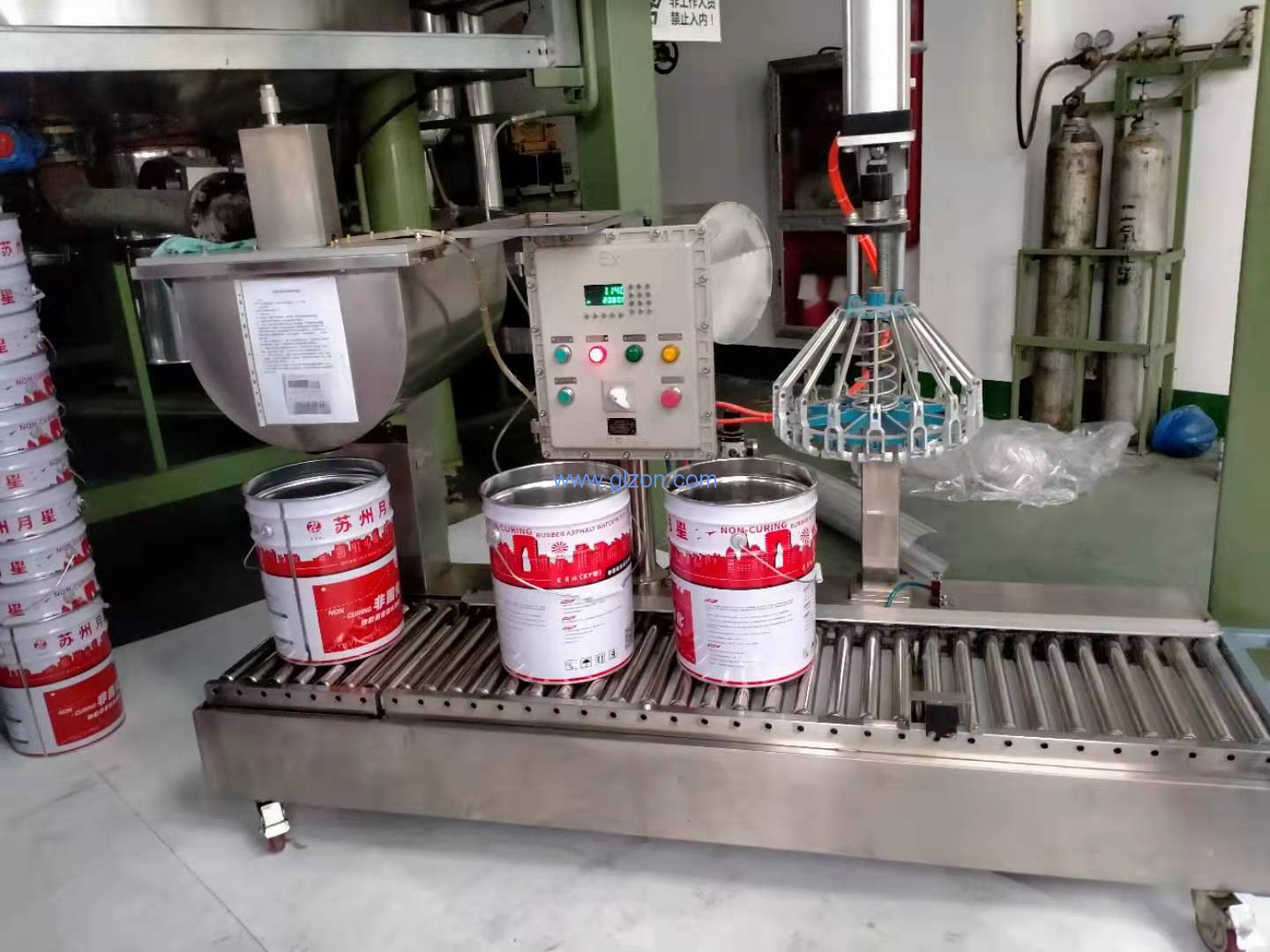 液體灌裝機,稱(chēng)重灌裝機,定量灌裝機