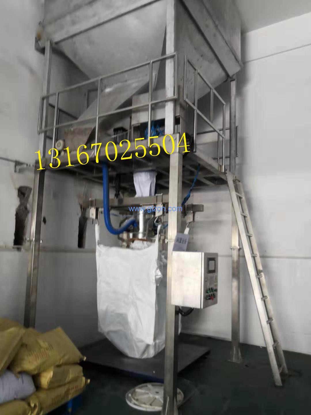 液體灌裝機,稱(chēng)重灌裝機,定量灌裝機