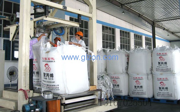 液體灌裝機,稱(chēng)重灌裝機,定量灌裝機