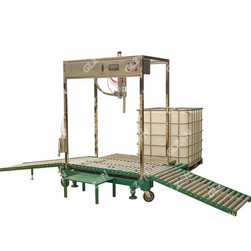 液體灌裝機,稱(chēng)重灌裝機,定量灌裝機 液體灌裝機,稱(chēng)重灌裝機,定量灌裝機