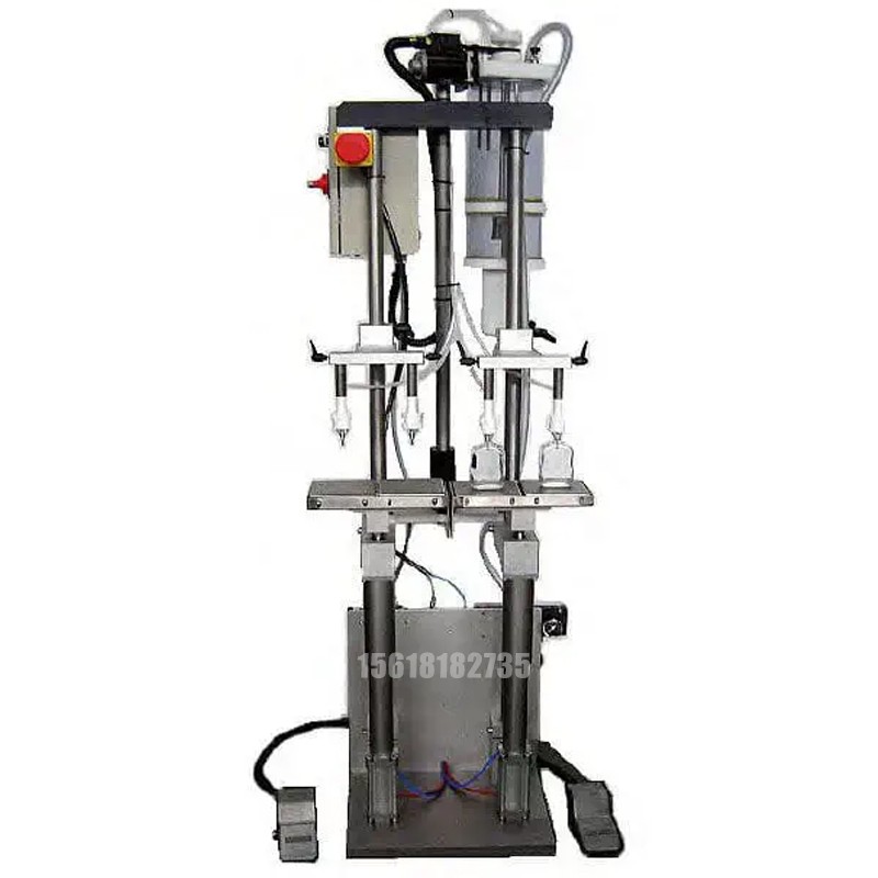 液體灌裝機,稱(chēng)重灌裝機,定量灌裝機 液體灌裝機,稱(chēng)重灌裝機,定量灌裝機